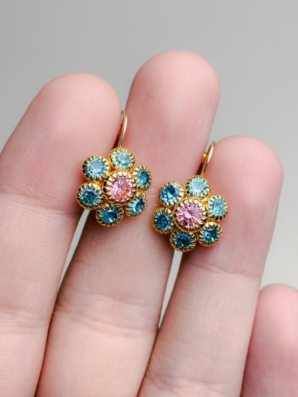 Vintage Joan Rivers Crystal Jewel Flowers Blue Pink Gold Leverback Earrings - Picture 9 of 11